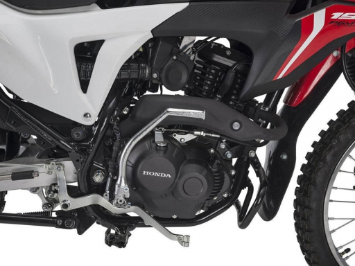 Вседорожный мотоцикл Honda XR190CT.
