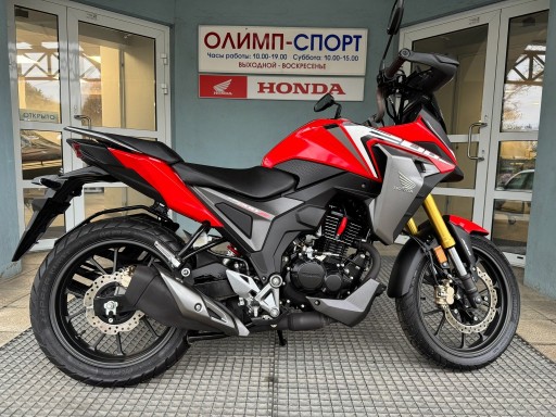 Вседорожный мотоцикл Honda CB200X.