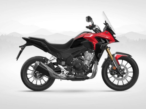 Вседорожный мотоцикл Honda CB500X. 
